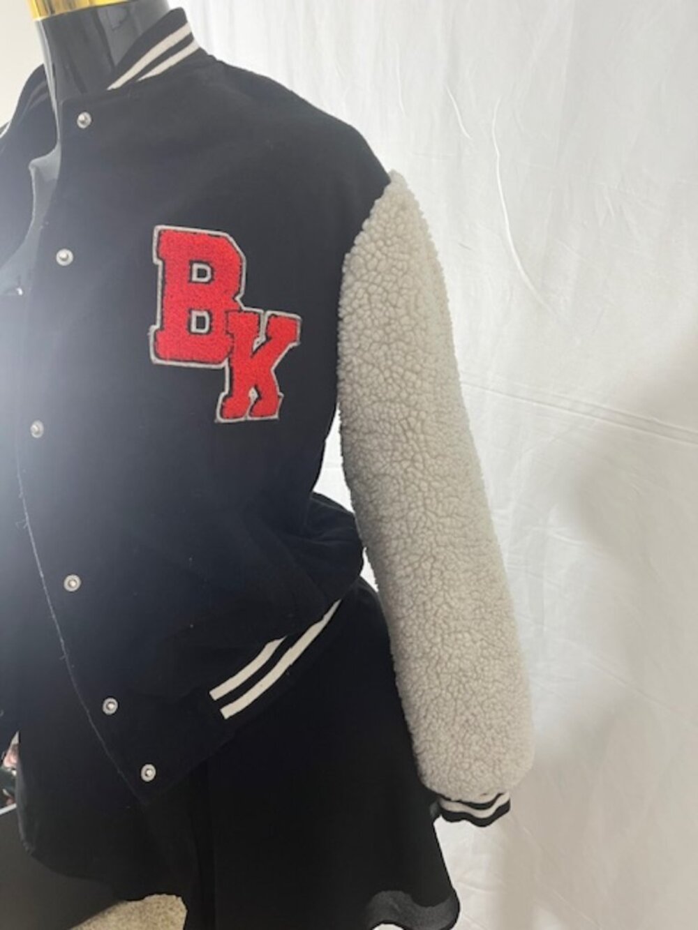 New Look Varsity Jacket Black Sherpa Sleeves BK Patch Sz M